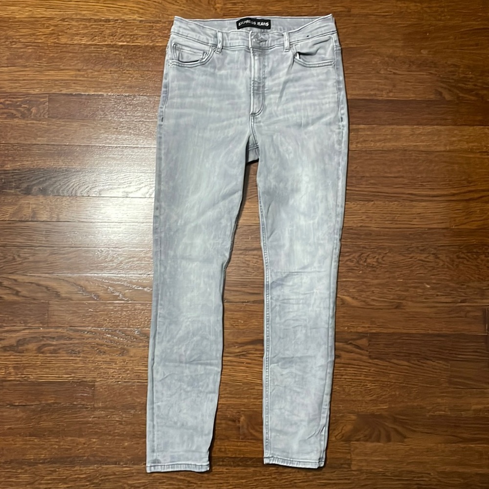 Express Jeans. Legging High Rise Skinny. light gray wash. Size 10R